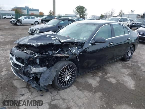 ✅ 2022 Mercedes-Benz C 300 • VIN: W1KAF4HB0NR040149 • Лот: 43672028. Опубликован ранее на IAAI с пробегом 46 166 миль. Бесплатный доступ к архиву аукционных продаж из США и подробный отчёт об истории автомобиля на DreamBid. Изображение 17.