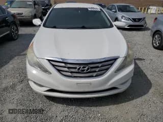 ✅ 2012 Hyundai Sonata SE • VIN: 5NPEC4AC6CH444049 • Lot: 74299354. Listed on Copart with 306,972 mi. Free auction sales archive from the USA and detailed vehicle history report at DreamBid. Image 5.
