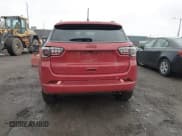 ✅ 2022 Jeep Compass Limited • VIN: 3C4NJDCB4NT177538 • Lot: 40929076. Wystawiony na IAAI z przebiegiem 16 608 mil. Bezpłatny archiwum sprzedaży aukcyjnych z USA i szczegółowy raport historii pojazdu na DreamBid. Zdjęcie 16.