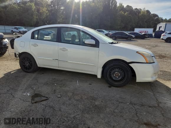 ✅ 2012 Nissan Sentra 2.0 • VIN: 3N1AB6AP3CL635463 • Лот: 89508225. Опубликован ранее на Copart с пробегом 149 032 миль. Бесплатный доступ к архиву аукционных продаж из США и подробный отчёт об истории автомобиля на DreamBid. Изображение 4.