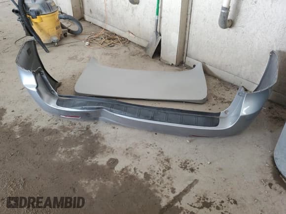 ✅ 2013 Toyota Sienna Limited • VIN: 5TDYK3DCXDS402646 • Lot: 85717545. Listed on Copart with 108,749 mi. Free auction sales archive from the USA and detailed vehicle history report at DreamBid. Image 13.