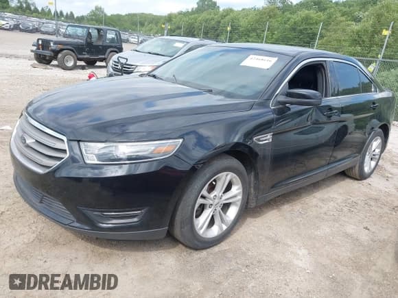 ✅ 2016 Ford Taurus SEL • VIN: 1FAHP2E82GG156346 • Lot: 42468616. Listed on IAAI with 159,425 mi. Free auction sales archive from the USA and detailed vehicle history report at DreamBid. Image 14.