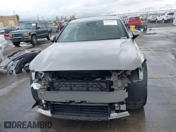 ✅ 2022 Polestar 2 • VIN: LPSED3KA3NL053162 • Lot: 43759857. Wystawiony na IAAI z przebiegiem 23 745 mil. Bezpłatny archiwum sprzedaży aukcyjnych z USA i szczegółowy raport historii pojazdu na DreamBid. Zdjęcie 13.