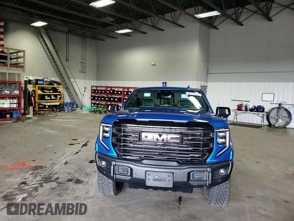✅ 2024 GMC Sierra 1500 AT4X • VIN: 3GTUUFEL1RG204505 • Лот: 58531545. Опубликован ранее на Copart с пробегом 10 254 миль. Бесплатный доступ к архиву аукционных продаж из США и подробный отчёт об истории автомобиля на DreamBid. Изображение 14.