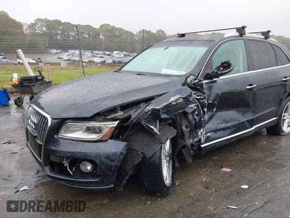 ✅ 2017 Audi Q5 Premium • VIN: WA1C2AFP4HA088651 • Lot: 43552445. Listed on IAAI with Not provided. Free auction sales archive from the USA and detailed vehicle history report at DreamBid. Image 6.