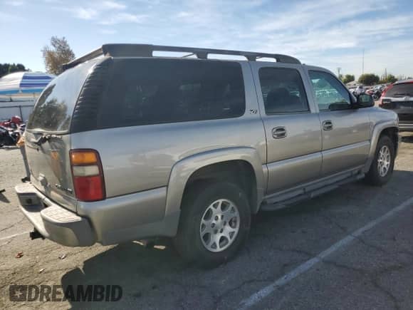 2002 Chevrolet Suburban Z71 с VIN 3GNFK16T02G237847, выставлен на аукционе Copart как лот 85391084 с пробегом 277 509 миль миль и Чистый • Clean title. История ставок и продаж доступна на DreamBid. Изображение 3.