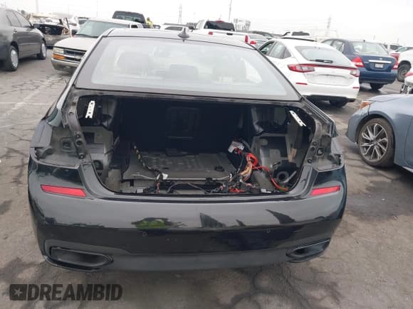✅ 2019 BMW 7 Series 740i • VIN: WBA7E2C50KB454417 • Lot: 42290156. Listed on IAAI with Not provided. Free auction sales archive from the USA and detailed vehicle history report at DreamBid. Image 15.