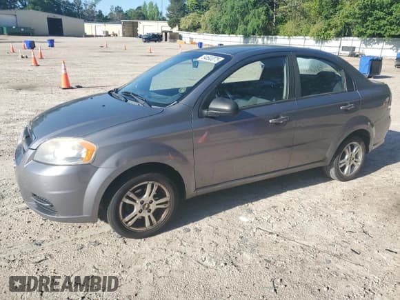 ✅ 2011 Chevrolet Aveo 1LT • VIN: KL1TD5DE0BB243780 • Lot: 54693075. Wystawiony na Copart z przebiegiem 164 997 mil. Bezpłatny archiwum sprzedaży aukcyjnych z USA i szczegółowy raport historii pojazdu na DreamBid. Zdjęcie 1.