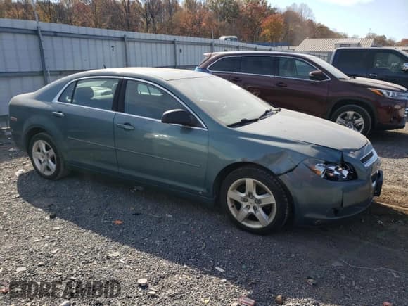✅ 2009 Chevrolet Malibu 1LS • VIN: 1G1ZG57B39F233414 • Lot: 77423764. Listed on Copart with 164,099 mi. Free auction sales archive from the USA and detailed vehicle history report at DreamBid. Image 4.