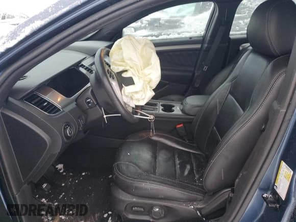 ✅ 2018 Ford Taurus SEL • VIN: 1FAHP2H84JG113761 • Lot: 88462865. Listed on Copart with 78,850 mi. Free auction sales archive from the USA and detailed vehicle history report at DreamBid. Image 7.