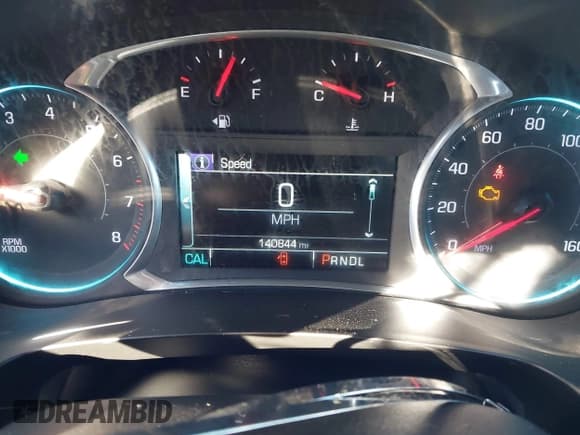 ✅ 2018 Chevrolet Traverse LT Cloth • VIN: 1GNERGKW0JJ147931 • Лот: 43533528. Опубликован ранее на IAAI с пробегом 140 844 миль. Бесплатный доступ к архиву аукционных продаж из США и подробный отчёт об истории автомобиля на DreamBid. Изображение 15.