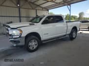 ✅ 2022 Ram 2500 Big Horn • VIN: 3C6UR5DJXNG231845 • Лот: 66325095. Опубликован ранее на Copart с пробегом 77 198 миль. Бесплатный доступ к архиву аукционных продаж из США и подробный отчёт об истории автомобиля на DreamBid. Изображение 1.