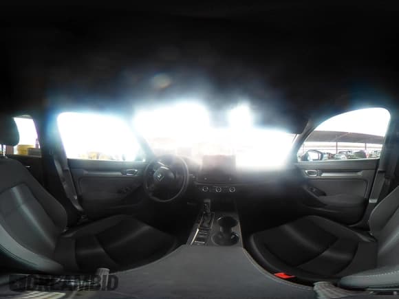 ✅ 2025 Honda Civic Sport • VIN: 19XFL2H8XSE009645 • Lot: 43422677. Listed on IAAI with 6,886 mi. Free auction sales archive from the USA and detailed vehicle history report at DreamBid. Image 18.