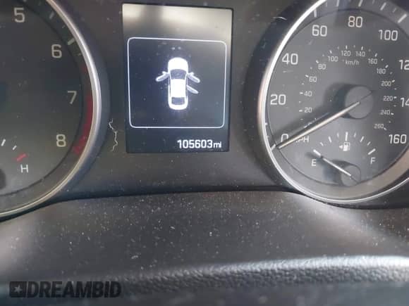 2018 Hyundai Elantra SEL z VIN 5NPD84LF1JH261367, wystawiony jako IAAI lot #43102973 z przebiegiem 105 603 mil mil oraz . Historia ofert i sprzedaży dostępna na DreamBid. Obrazek 14.