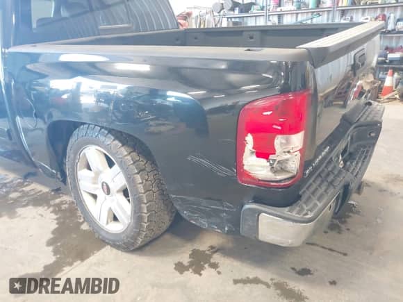 2007 Chevrolet Silverado 1500 LTZ с VIN 3GCEK13Y17G547954, выставлен на аукционе IAAI как лот 42193261 с пробегом 252 170 миль миль и . История ставок и продаж доступна на DreamBid. Изображение 6.