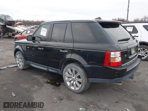 ✅ 2008 Land Rover Range Rover Sport SC • VIN: SALSH23448A181470 • Lot: 43702441. Listed on IAAI with 146,504 mi. Free auction sales archive from the USA and detailed vehicle history report at DreamBid. Image 3.