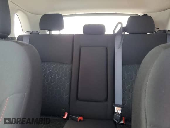 2025 Mitsubishi Outlander S с VIN JA4ARUAU7SU007262, выставлен на аукционе Copart как лот 87000935 с пробегом 10 507 миль миль и Списание • Salvage title. История ставок и продаж доступна на DreamBid. Изображение 10.