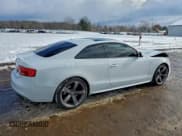 ✅ 2014 Audi S5 Premium Plus • VIN: WAUCGAFR3EA040611 • Lot: 95077545. Wystawiony na Copart z przebiegiem 81 588 mil. Bezpłatny archiwum sprzedaży aukcyjnych z USA i szczegółowy raport historii pojazdu na DreamBid. Zdjęcie 3.