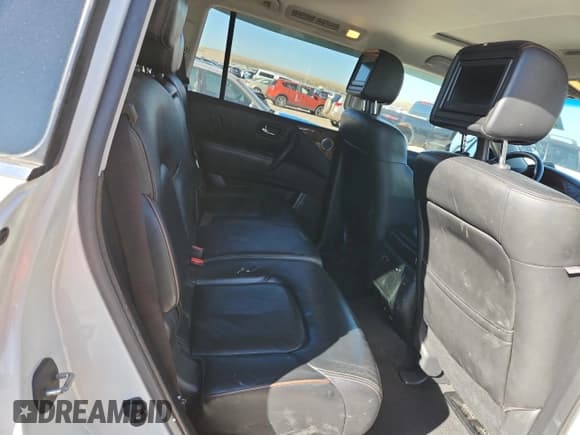 ✅ 2017 Nissan Armada SV • VIN: JN8AY2NC6H9503300 • Lot: 90523725. Wystawiony na Copart z przebiegiem 158 619 mil. Bezpłatny archiwum sprzedaży aukcyjnych z USA i szczegółowy raport historii pojazdu na DreamBid. Zdjęcie 10.