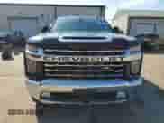 2020 Chevrolet Silverado 3500HD LTZ с VIN 1GC4YUEY9LF115570, выставлен на аукционе Copart как лот 77687084 с пробегом Не указан миль и Списание • Salvage title. История ставок и продаж доступна на DreamBid. Изображение 5.