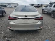 ✅ 2020 Lexus ES 350 Ultra Luxury • VIN: 58AFZ1B13LU062327 • Lot: 67471765. Wystawiony na Copart z przebiegiem 59 314 mil. Bezpłatny archiwum sprzedaży aukcyjnych z USA i szczegółowy raport historii pojazdu na DreamBid. Zdjęcie 6.