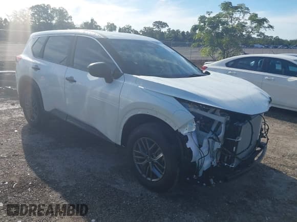 ✅ 2025 Nissan Rogue S • VIN: 5N1BT3AA9SC821751 • Lot: 43197009. Listed on IAAI with 2,023 mi. Free auction sales archive from the USA and detailed vehicle history report at DreamBid. Image 1.