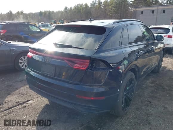 ✅ 2019 Audi Q8 Prestige • VIN: WA1CVAF16KD023972 • Lot: 41774864. Listed on IAAI with 85,314 mi. Free auction sales archive from the USA and detailed vehicle history report at DreamBid. Image 4.