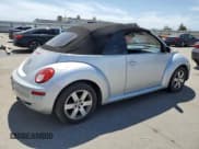 ✅ 2006 Volkswagen Beetle • VIN: 3VWRF31Y36M305782 • Лот: 52824025. Опубликован ранее на Copart с пробегом 89 249 миль. Бесплатный доступ к архиву аукционных продаж из США и подробный отчёт об истории автомобиля на DreamBid. Изображение 3.