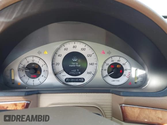 ✅ 2008 Mercedes-Benz E 350 Luxury • VIN: WDBUF56X98B343759 • Lot: 43503657. Wystawiony na IAAI z przebiegiem 138 038 mil. Bezpłatny archiwum sprzedaży aukcyjnych z USA i szczegółowy raport historii pojazdu na DreamBid. Zdjęcie 7.