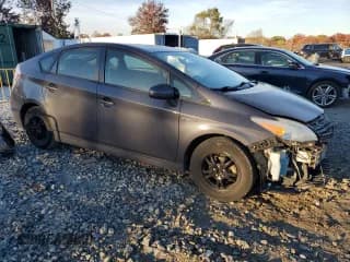 ✅ 2014 Toyota Prius Two • VIN: JTDKN3DU9E1764309 • Lot: 91326395. Wystawiony na Copart z przebiegiem 153 470 mil. Bezpłatny archiwum sprzedaży aukcyjnych z USA i szczegółowy raport historii pojazdu na DreamBid. Zdjęcie 4.
