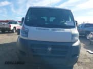 ✅ 2015 Ram ProMaster Cargo • VIN: 3C6TRVAG0FE512201 • Lot: 43690751. Wystawiony na IAAI z przebiegiem 62 836 mil. Bezpłatny archiwum sprzedaży aukcyjnych z USA i szczegółowy raport historii pojazdu na DreamBid. Zdjęcie 6.