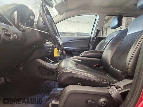 ✅ 2017 Dodge Journey Crossroad Plus • VIN: 3C4PDDGG5HT553383 • Лот: 86778505. Опубликован ранее на Copart с пробегом 156 796 миль. Бесплатный доступ к архиву аукционных продаж из США и подробный отчёт об истории автомобиля на DreamBid. Изображение 7.