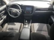 ✅ 2019 Mitsubishi Outlander ES • VIN: JA4AD2A39KZ054015 • Lot: 65226425. Wystawiony na Copart z przebiegiem 51 747 mil. Bezpłatny archiwum sprzedaży aukcyjnych z USA i szczegółowy raport historii pojazdu na DreamBid. Zdjęcie 8.