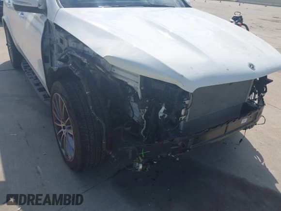 ✅ 2024 Mercedes-Benz GLE 350 • VIN: 4JGFB4FB0RA984631 • Lot: 43226497. Listed on IAAI with 24,359 mi. Free auction sales archive from the USA and detailed vehicle history report at DreamBid. Image 6.