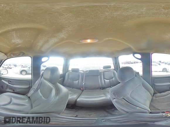 ✅ 2006 Chevrolet Silverado 2500HD Work Truck • VIN: 1GCHC23U66F225095 • Лот: 81761925. Опубликован ранее на Copart с пробегом 355 706 миль. Бесплатный доступ к архиву аукционных продаж из США и подробный отчёт об истории автомобиля на DreamBid. Изображение 14.