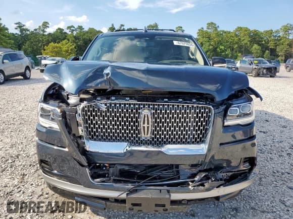 ✅ 2024 Lincoln Navigator Reserve • VIN: 5LMJJ2LG8REL05261 • Lot: 87093935. Wystawiony na Copart z przebiegiem 10 499 mil. Bezpłatny archiwum sprzedaży aukcyjnych z USA i szczegółowy raport historii pojazdu na DreamBid. Zdjęcie 5.