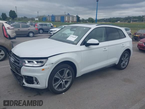 ✅ 2019 Audi Q5 Prestige • VIN: WA1CNBFY6K2016227 • Lot: 43390499. Listed on IAAI with 50,992 mi. Free auction sales archive from the USA and detailed vehicle history report at DreamBid. Image 17.