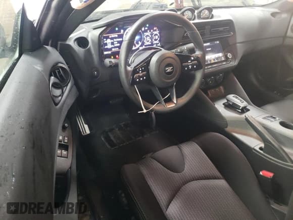 ✅ 2024 Nissan Z Sport • VIN: JN1BZ4AH2RM363287 • Lot: 45652825. Listed on Copart with 8,737 mi. Free auction sales archive from the USA and detailed vehicle history report at DreamBid. Image 8.
