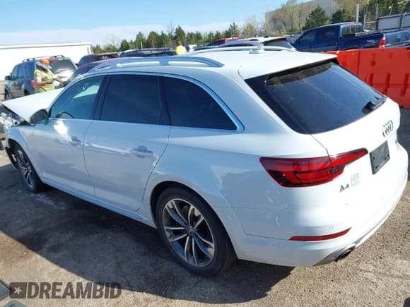 ✅ 2018 Audi A4 allroad Premium Plus • VIN: WA18NAF41JA024706 • Lot: 41921127. Listed on IAAI with 76,719 mi. Free auction sales archive from the USA and detailed vehicle history report at DreamBid. Image 14.
