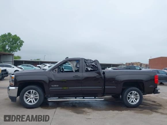 ✅ 2019 Chevrolet Silverado 1500 LT • VIN: 2GCRCPEC7K1115535 • Lot: 42413006. Wystawiony na IAAI z przebiegiem 136 455 mil. Bezpłatny archiwum sprzedaży aukcyjnych z USA i szczegółowy raport historii pojazdu na DreamBid. Zdjęcie 15.
