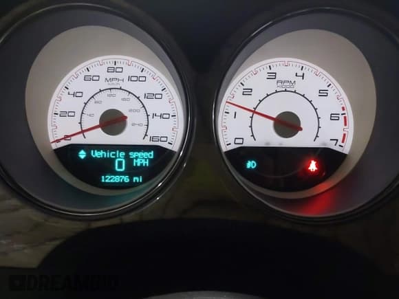 ✅ 2013 Dodge Challenger R/T • VIN: 2C3CDYBT7DH501528 • Lot: 41790514. Wystawiony na IAAI z przebiegiem 122 876 mil. Bezpłatny archiwum sprzedaży aukcyjnych z USA i szczegółowy raport historii pojazdu na DreamBid. Zdjęcie 7.