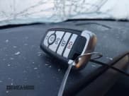 ✅ 2022 Ford Explorer XLT • VIN: 1FMSK7DH4NGA11346 • Lot: 41734634. Wystawiony na IAAI z przebiegiem 38 986 mil. Bezpłatny archiwum sprzedaży aukcyjnych z USA i szczegółowy raport historii pojazdu na DreamBid. Zdjęcie 11.