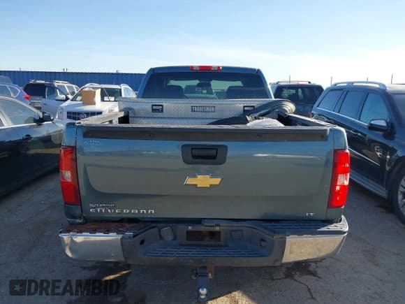 ✅ 2007 Chevrolet Silverado 1500 1LT • VIN: 2GCEK19JX71695202 • Lot: 43476218. Listed on IAAI with 262,835 mi. Free auction sales archive from the USA and detailed vehicle history report at DreamBid. Image 16.