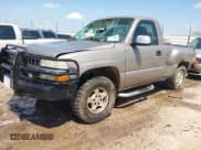 ✅ 2000 Chevrolet Silverado 1500 • VIN: 1GCEK14V1YZ188594 • Lot: 41825317. Listed on IAAI with 242,157 mi. Free auction sales archive from the USA and detailed vehicle history report at DreamBid. Image 2.