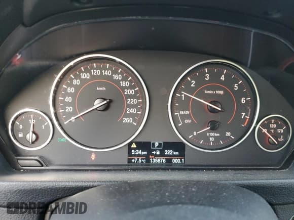 ✅ 2014 BMW 3 Series 320i xDrive • VIN: WBA3C3C50EF985544 • Lot: 91004335. Listed on Copart with 135,876 mi. Free auction sales archive from the USA and detailed vehicle history report at DreamBid. Image 9.