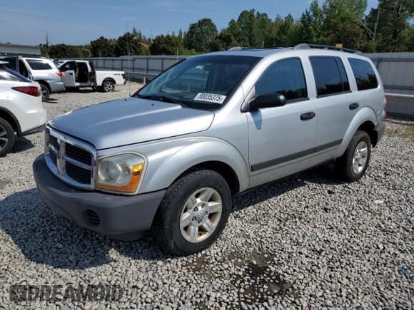 ✅ 2005 Dodge Durango SXT • VIN: 1D4HB38N75F618499 • Лот: 80035375. Опубликован ранее на Copart с пробегом 202 394 миль. Бесплатный доступ к архиву аукционных продаж из США и подробный отчёт об истории автомобиля на DreamBid. Изображение 1.