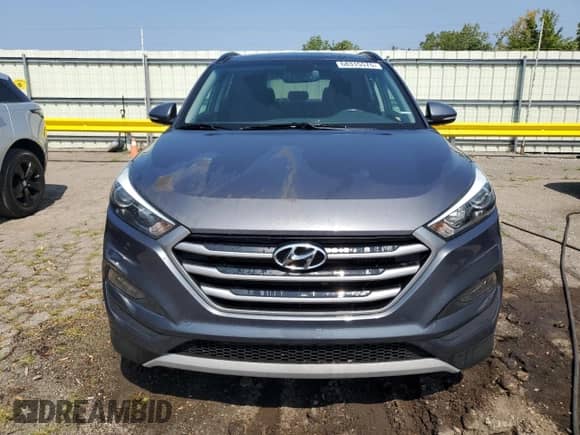 2018 Hyundai Tucson Limited z VIN KM8J33A26JU784560, wystawiony jako Copart lot #68315575 z przebiegiem 111 220 mil mil oraz Czysty tytuł • Clean title. Historia ofert i sprzedaży dostępna na DreamBid. Obrazek 5.