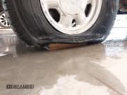 ✅ 2003 GMC Sierra 1500 SLT • VIN: 2GTEK19T531227955 • Lot: 43667157. Listed on IAAI with 320,993 mi. Free auction sales archive from the USA and detailed vehicle history report at DreamBid. Image 18.