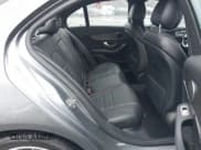 ✅ 2019 Mercedes-Benz C 300 • VIN: 55SWF8EBXKU291272 • Lot: 41976071. Wystawiony na IAAI z przebiegiem 59 100 mil. Bezpłatny archiwum sprzedaży aukcyjnych z USA i szczegółowy raport historii pojazdu na DreamBid. Zdjęcie 8.