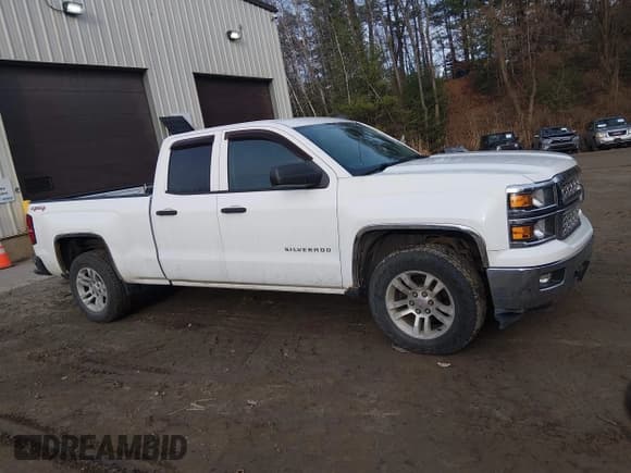 ✅ 2014 Chevrolet Silverado 1500 LT • VIN: 1GCVKREH5EZ285073 • Lot: 43792520. Listed on IAAI with 126,667 mi. Free auction sales archive from the USA and detailed vehicle history report at DreamBid. Image 13.